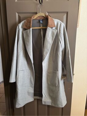 New York Clothing Co. Light Gray Trench Coat with Brown Sueded Collar